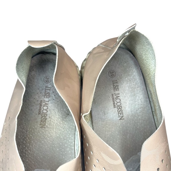 Ilse Jacobsen Tulip Slip On Perforated Leather Sneaker Sz 39 EU 8.5 US - Picture 6 of 9